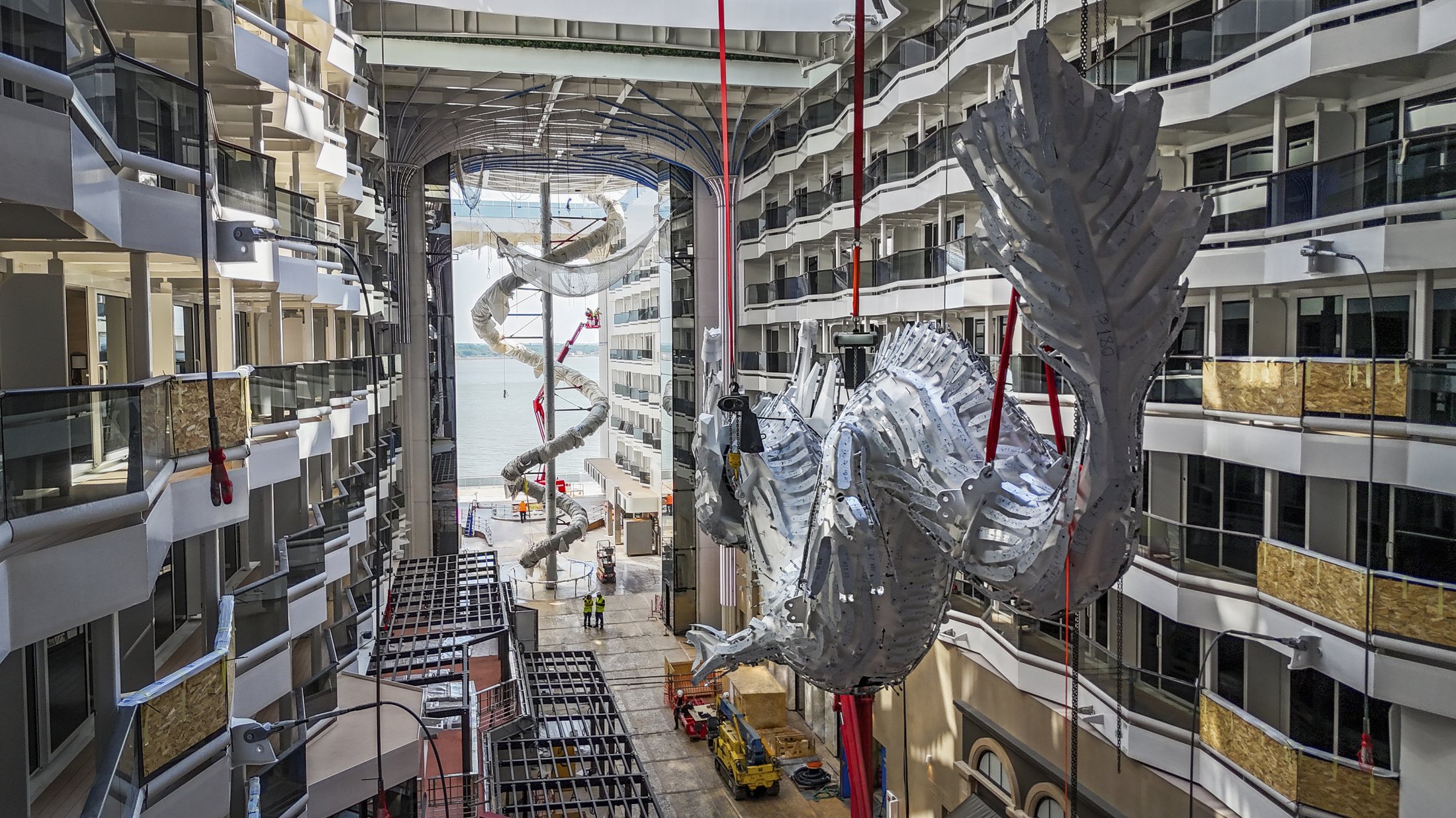 MSC World ShipsSuspended Artworks (Ongoing) photo 4